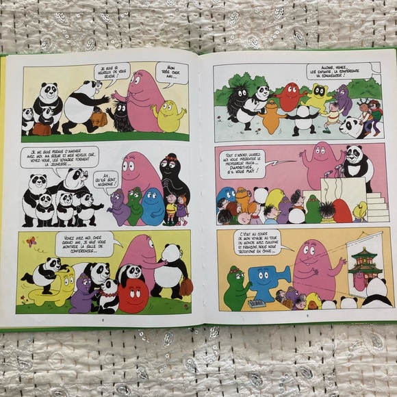 Barbapapa hardcover storybook in French - Picture 2 of 4